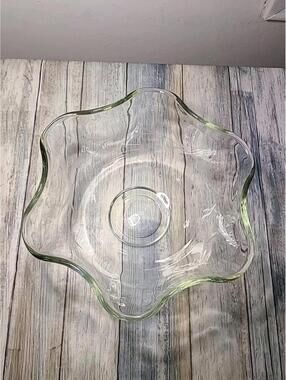 10 Inch vintage Ruffled etched glass bowl featuring a delicate floral or leaf...